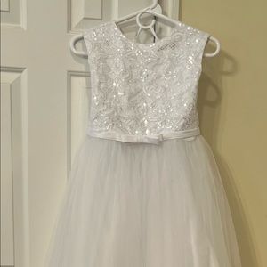 Flower girl White dress with Petticoat